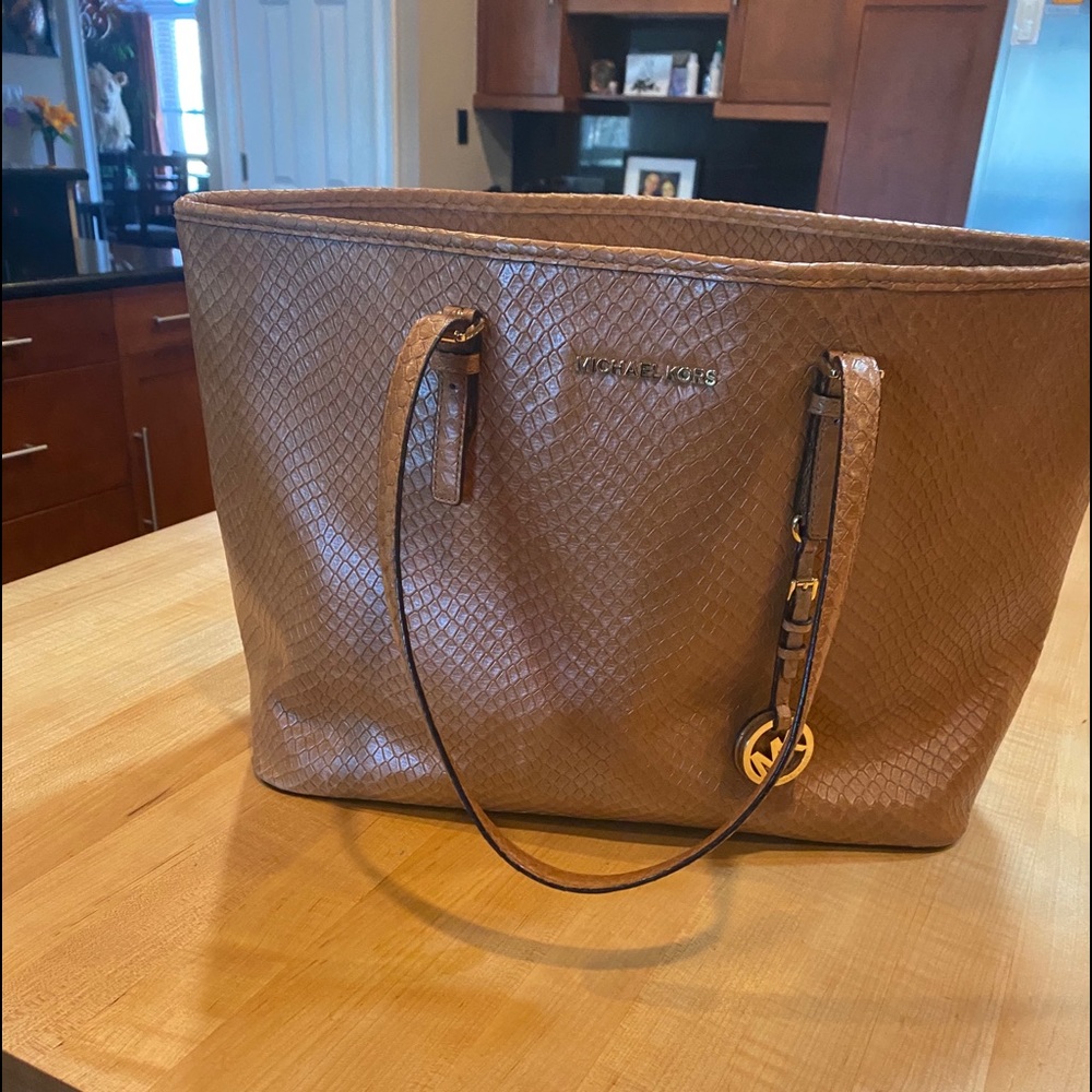 Michael Kors leather laptop bag/purse